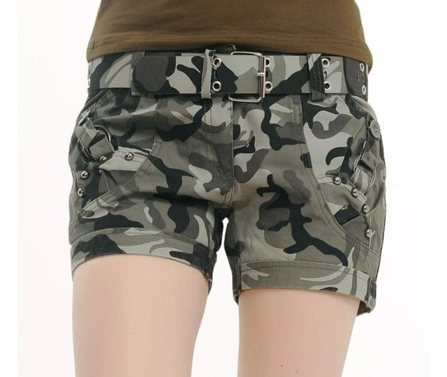 Wholesale High quality 2019 summer fashion camouflage shorts,women casual camo cargo shorts army military hot shorts W484